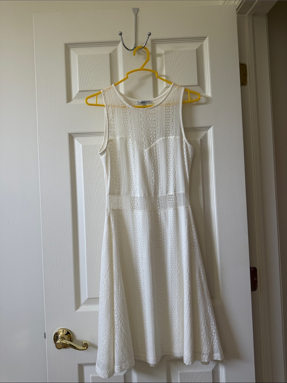 Charlotte Russe Cream Lace Sleeveless Mini Dress